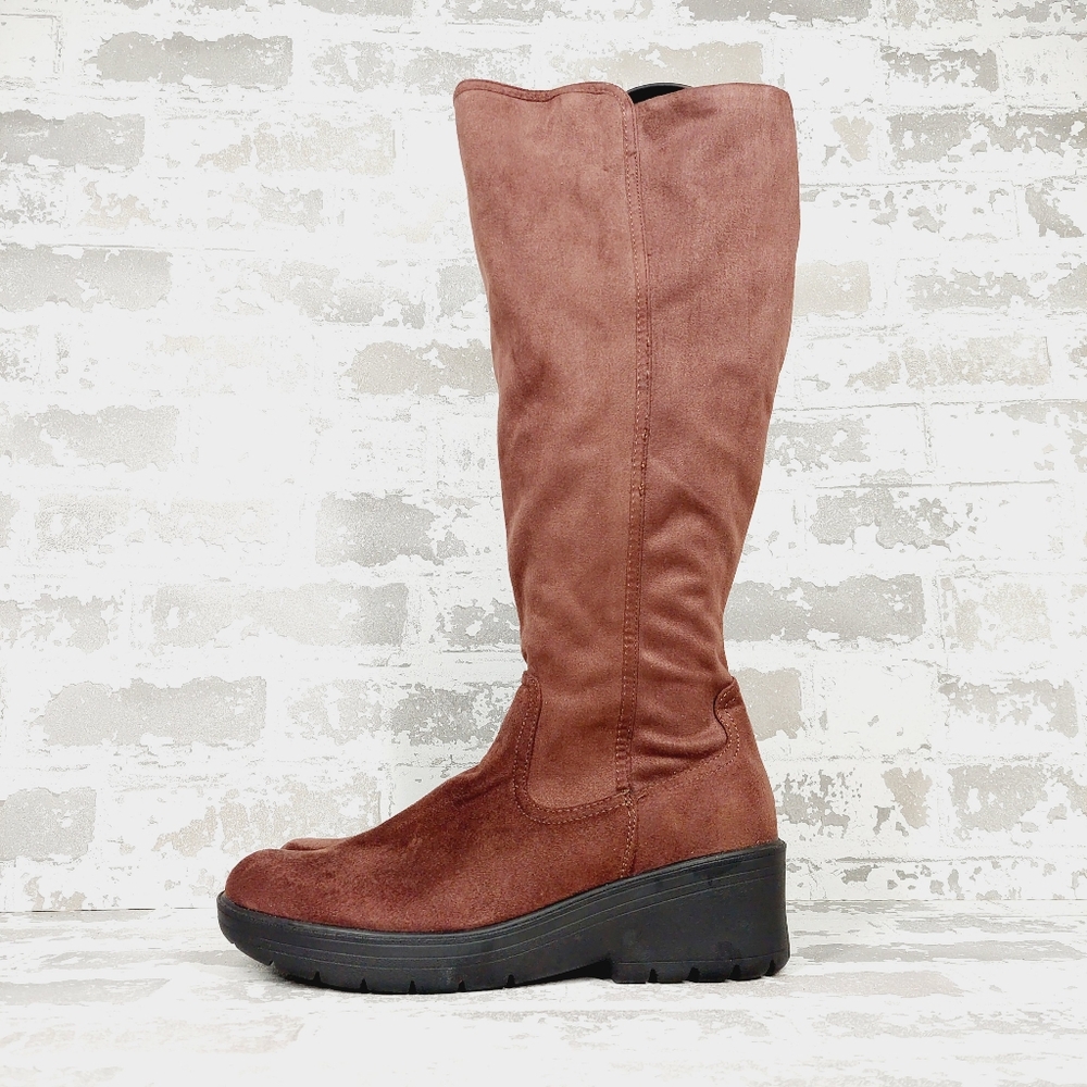 NEW BZees Brandy Washable High Shaft Brown Suede Boots M856